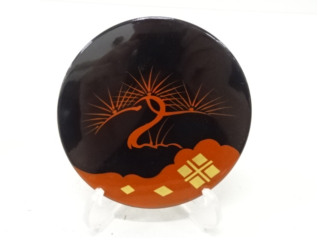 Lacquerware
